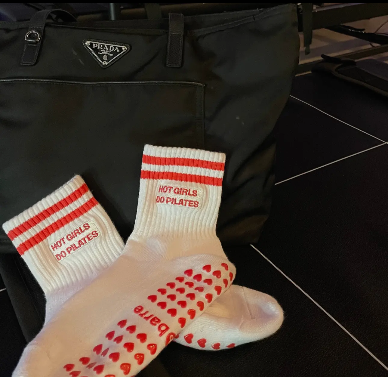 Hot Girls Do Pilates Grip Socks - Red