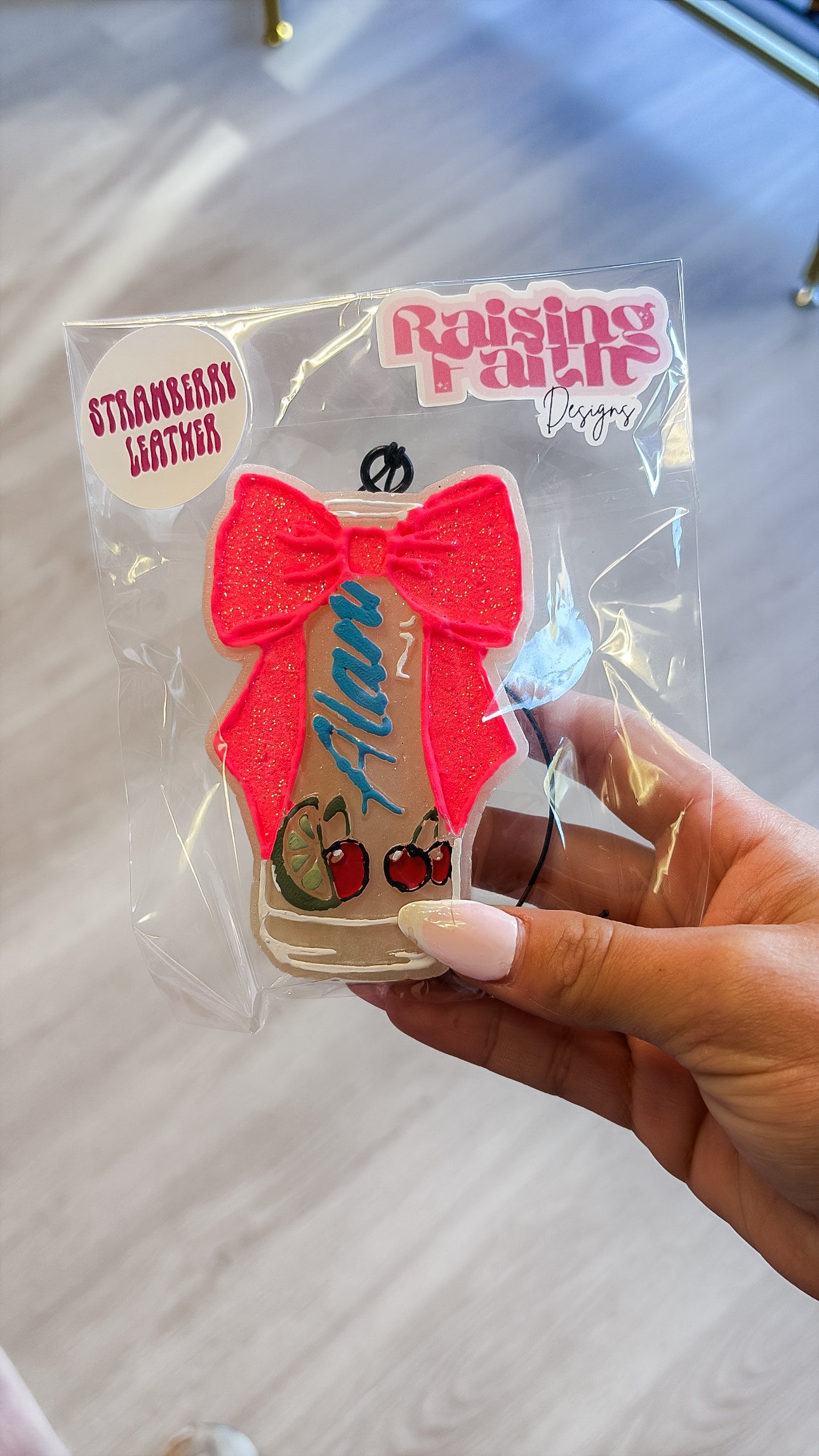 Pink Alani Bow Freshie