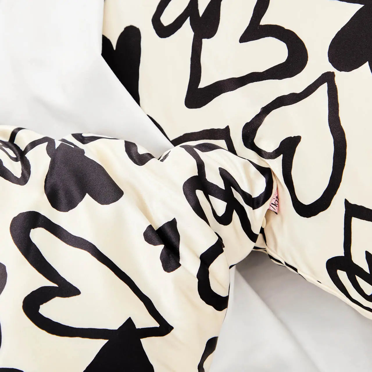 Heart Print Standard Satin Pillowcase