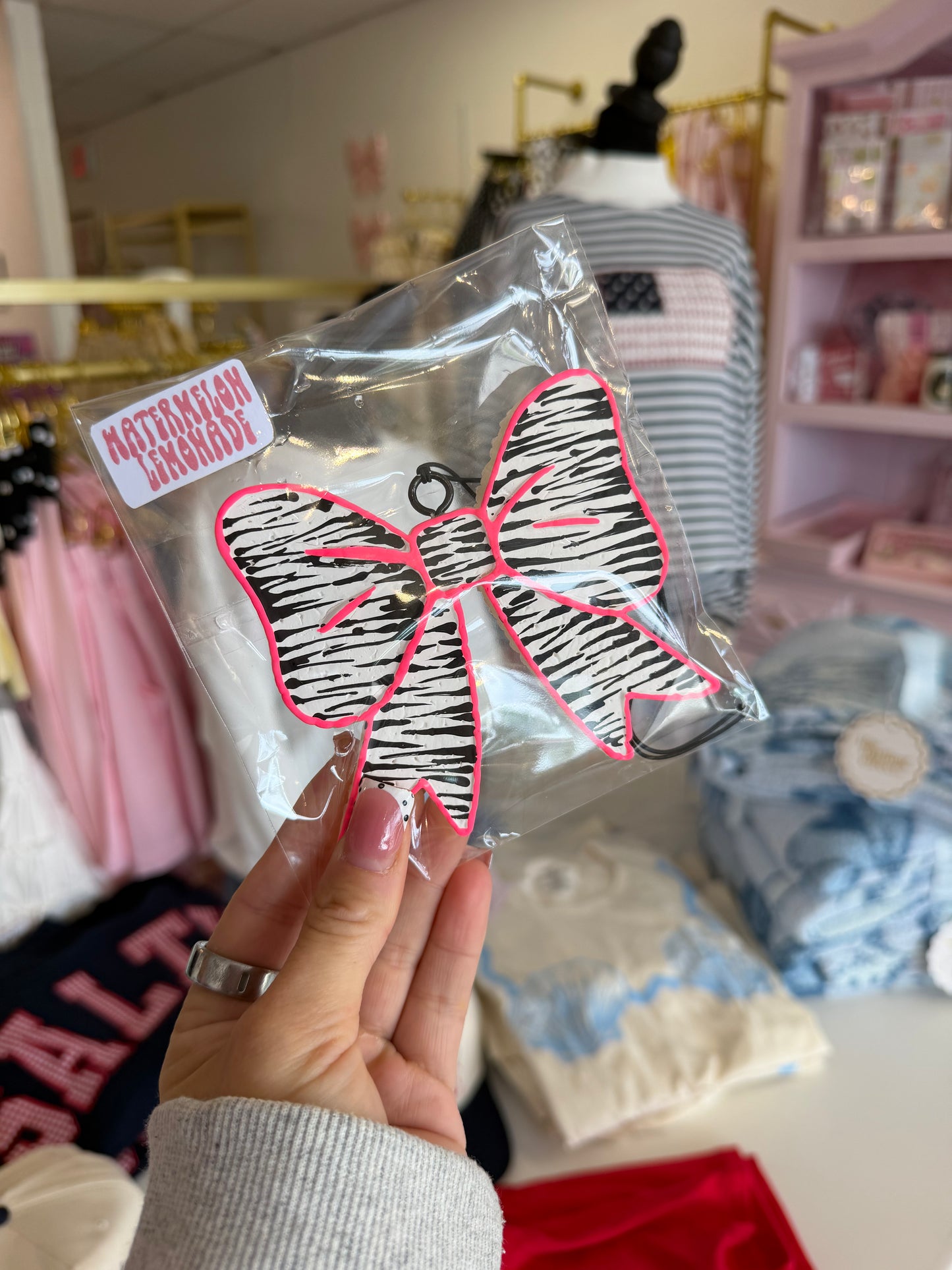 Zebra Bow Freshie