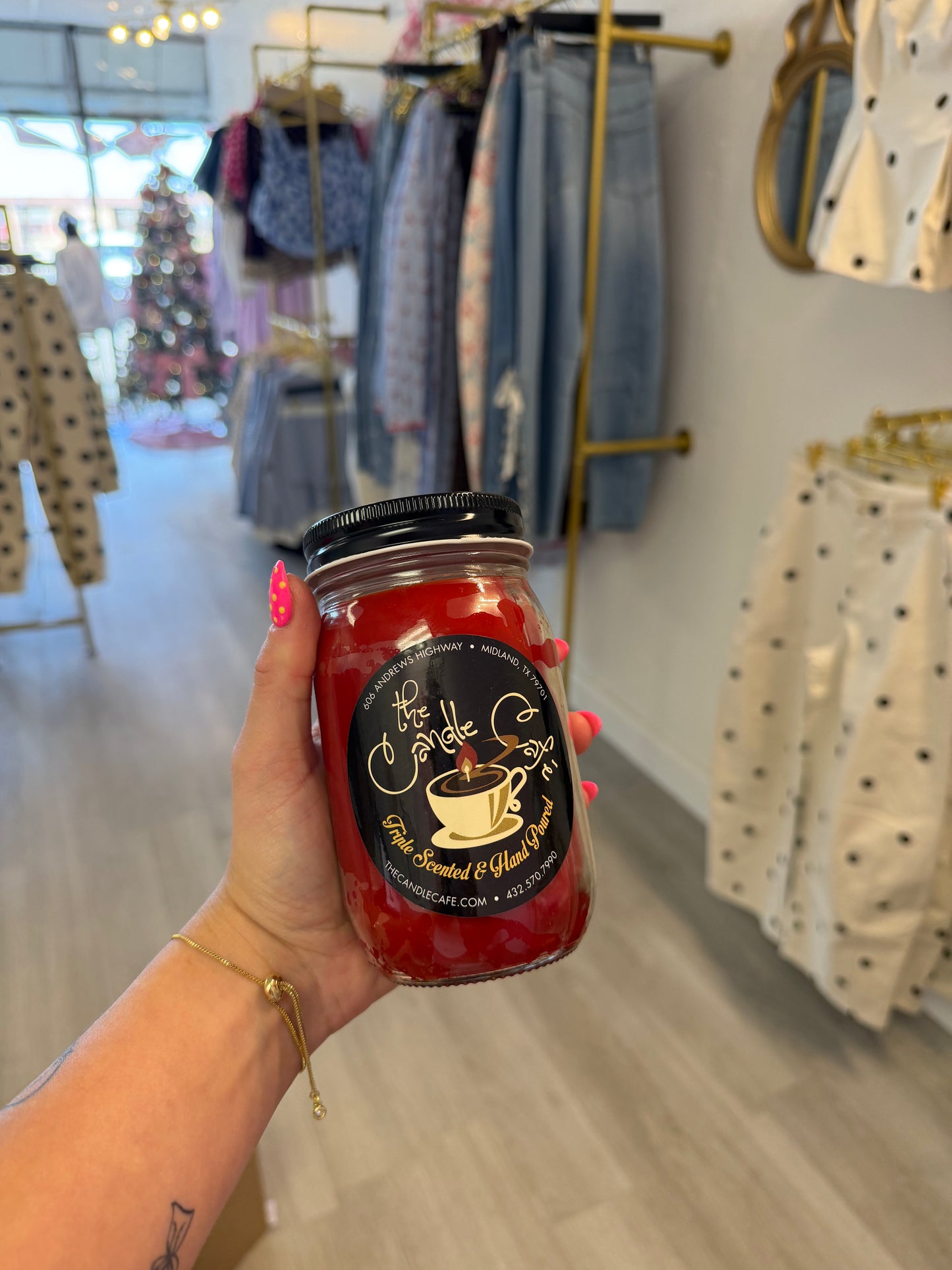 Candle Cafe Peach Magnolia Raspberry