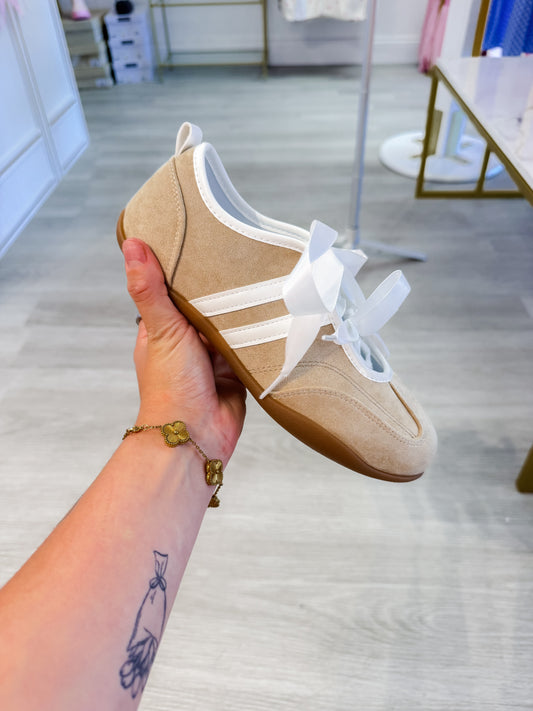 Vintage Havana Ballerina Bow Sneakers