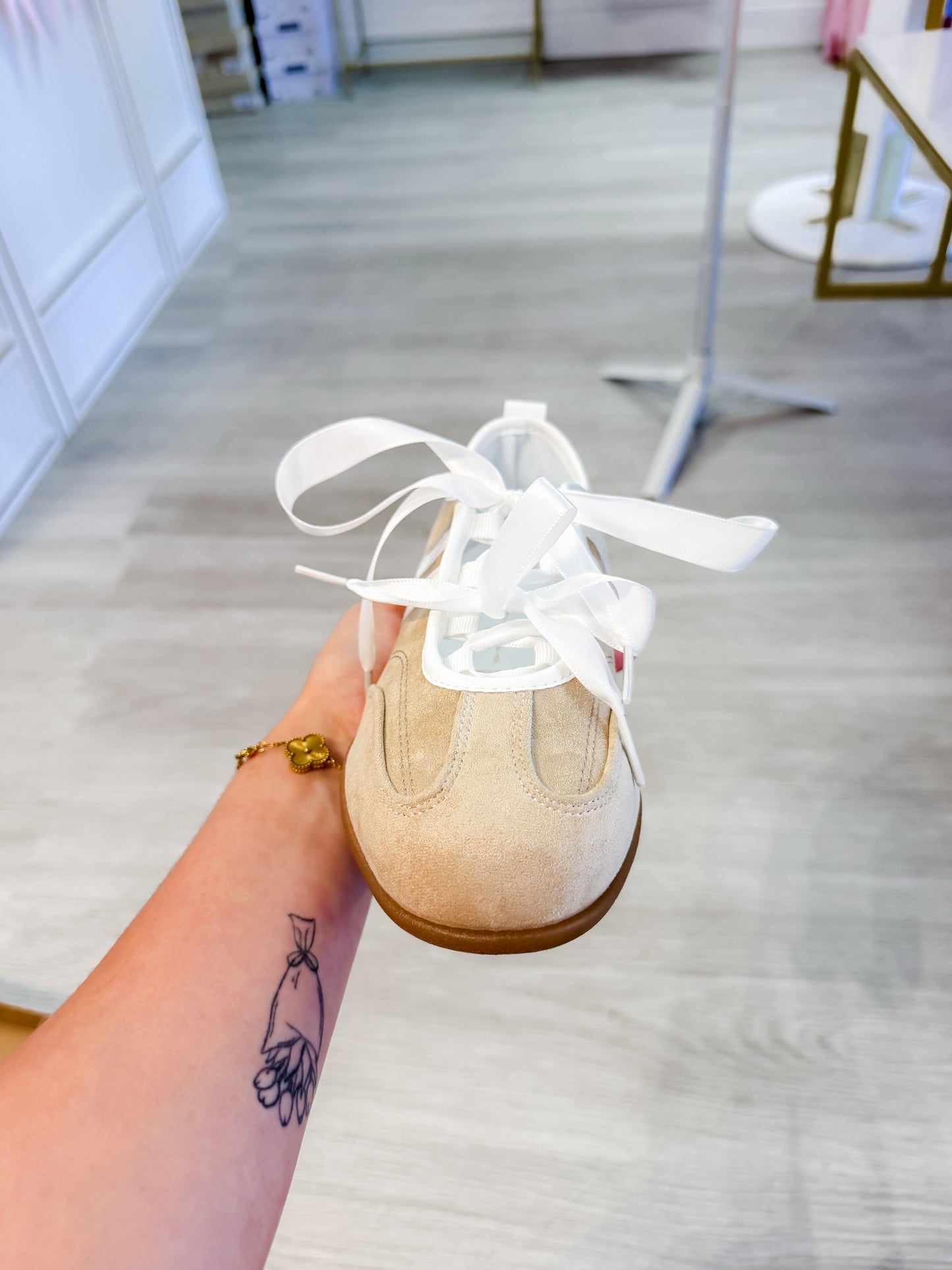 Vintage Havana Ballerina Bow Sneakers