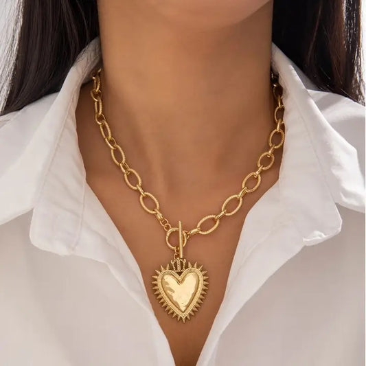 Spiked Heart Chunky Chain Toggle Necklace