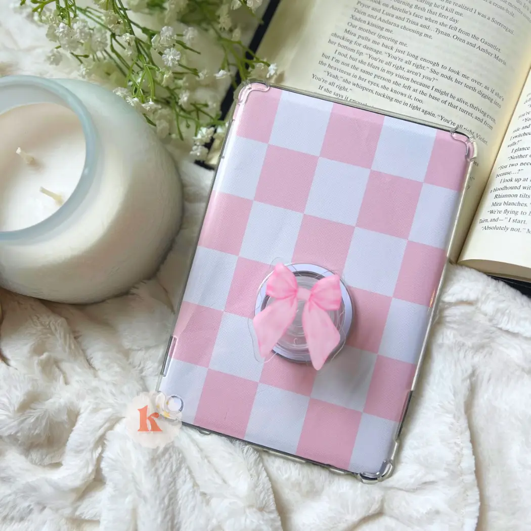 Pink Coquette Bow Kindle Grip MagSafe